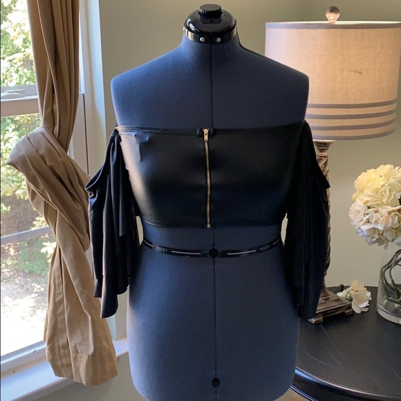 Faux Leather Crop Top NWT Size 1X - Picture 3 of 7